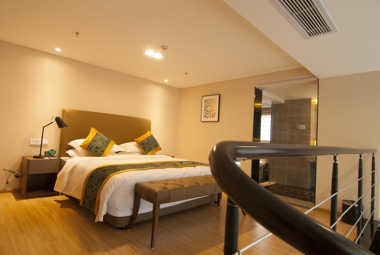 Home Plus Suite Hotel And Apartment Wuhan Exterior foto