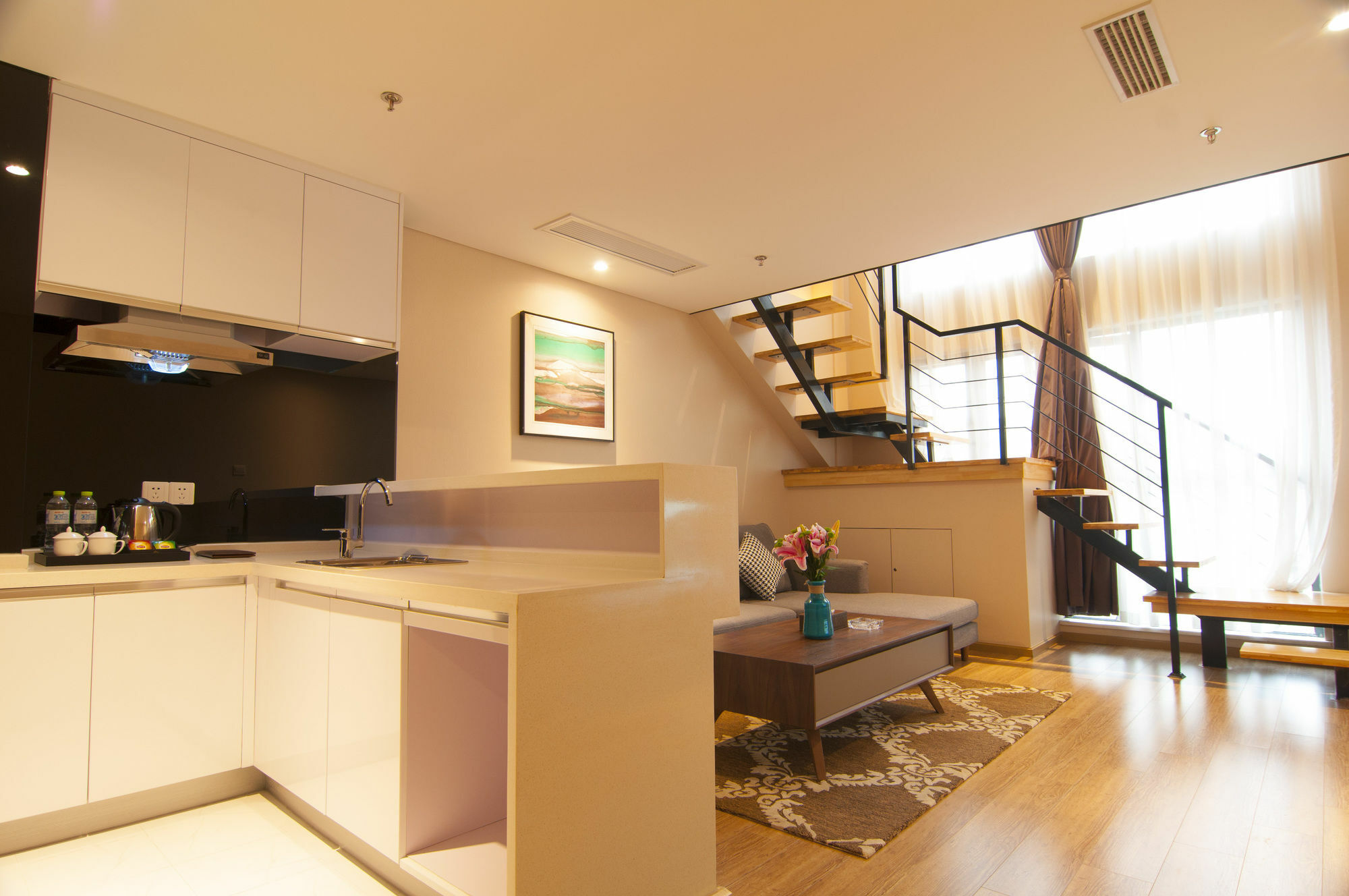 Home Plus Suite Hotel And Apartment Wuhan Exterior foto