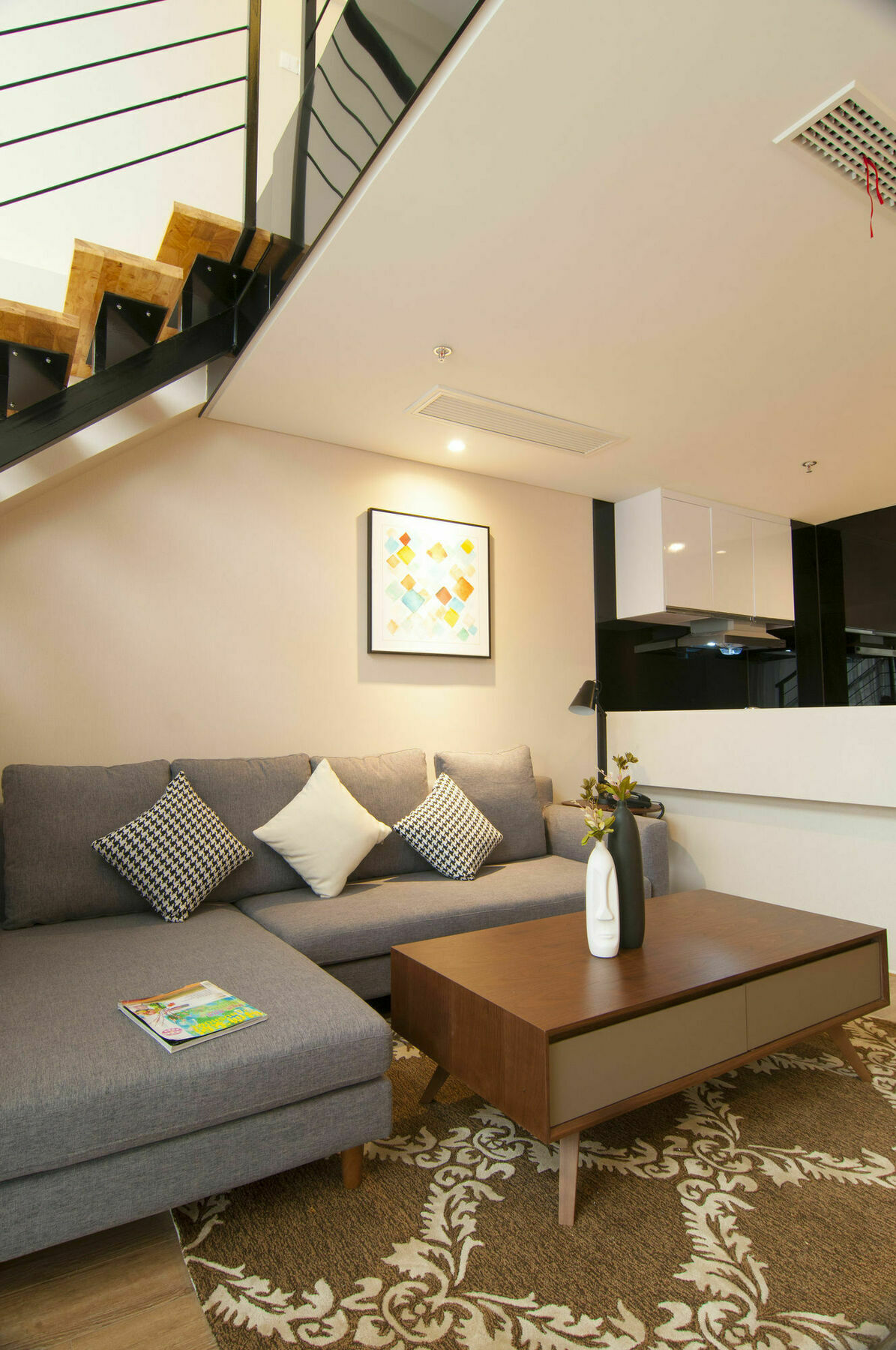 Home Plus Suite Hotel And Apartment Wuhan Exterior foto